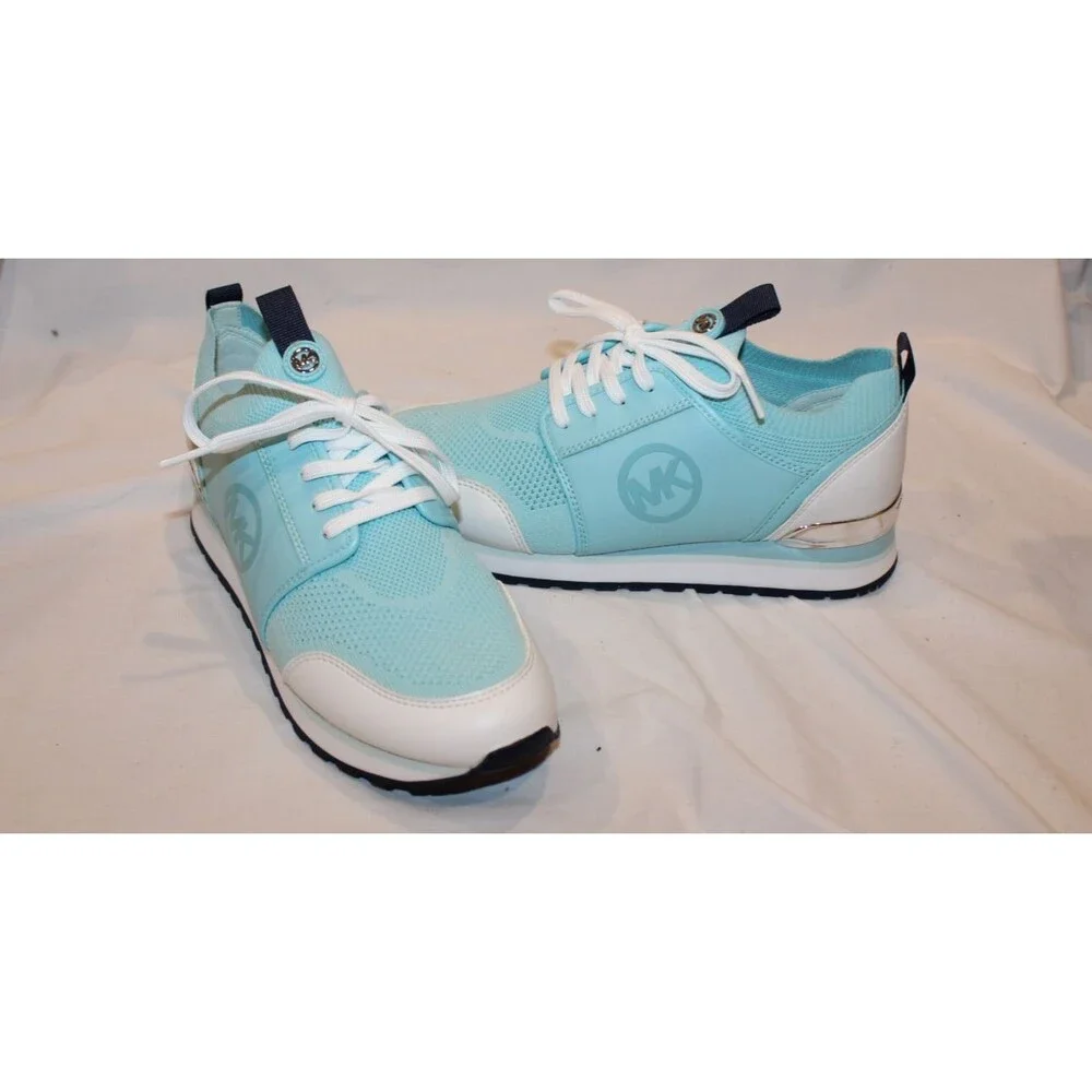 Michael Kors Women's Dash Knit Trainer Sneakers Mystic Blue Size 9 NIB